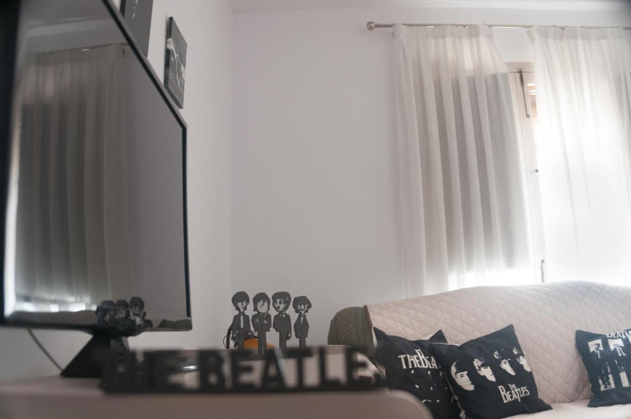 Casa Beatles Del Valle Pinos del Valle Екстер'єр фото