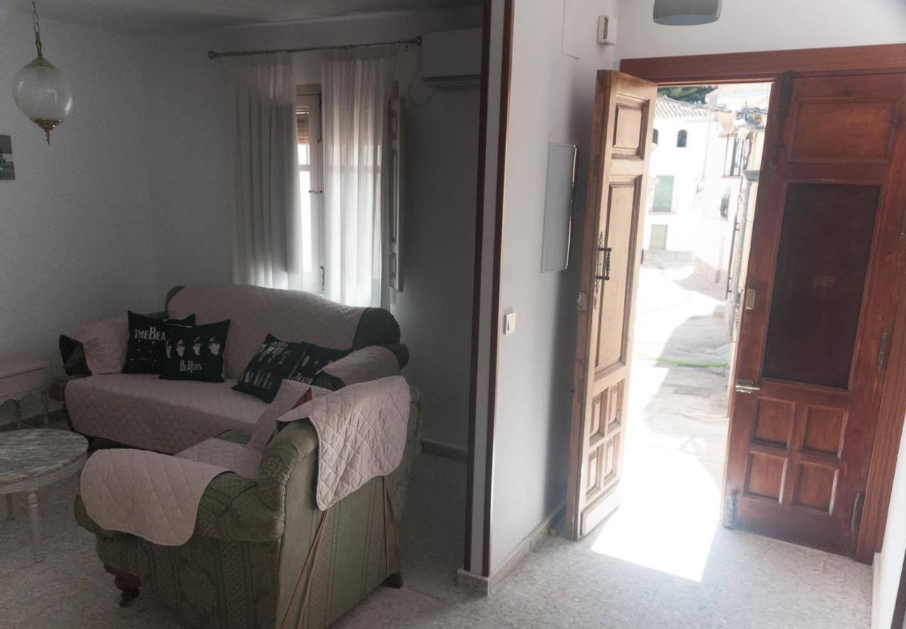 Casa Beatles Del Valle Pinos del Valle Екстер'єр фото