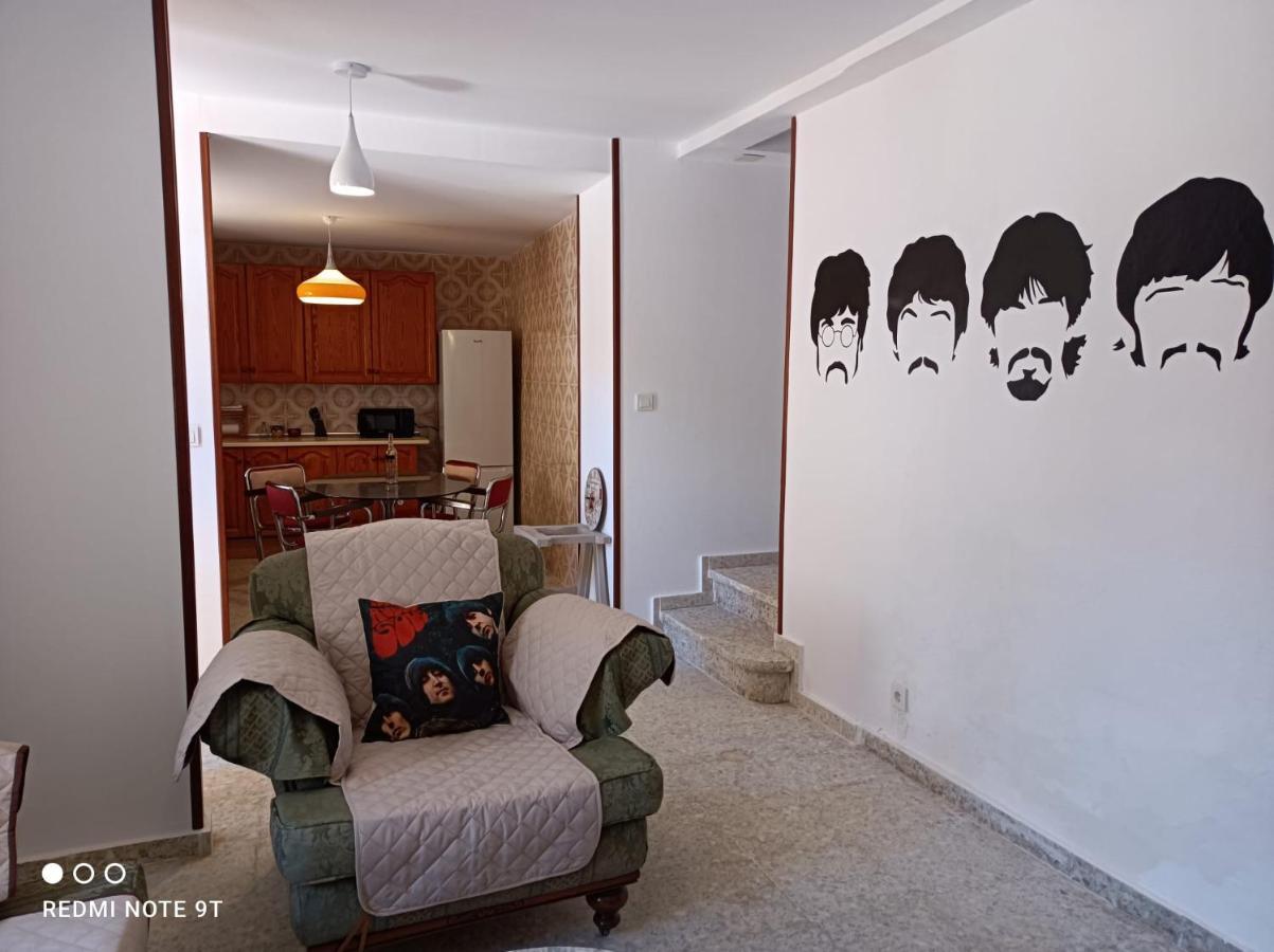 Casa Beatles Del Valle Pinos del Valle Екстер'єр фото